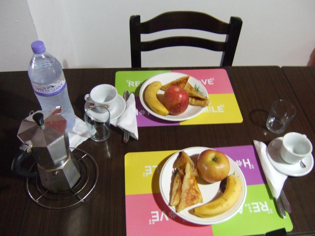 Home Hostel Szkodra Zewnętrze zdjęcie