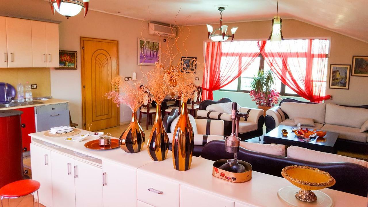 Home Hostel Szkodra Zewnętrze zdjęcie